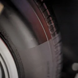 BadBoys Colored Tyre Dressing  - Şeffaf Siyah Renkli Lastik Parlatıcı 500ml - Görsel 4